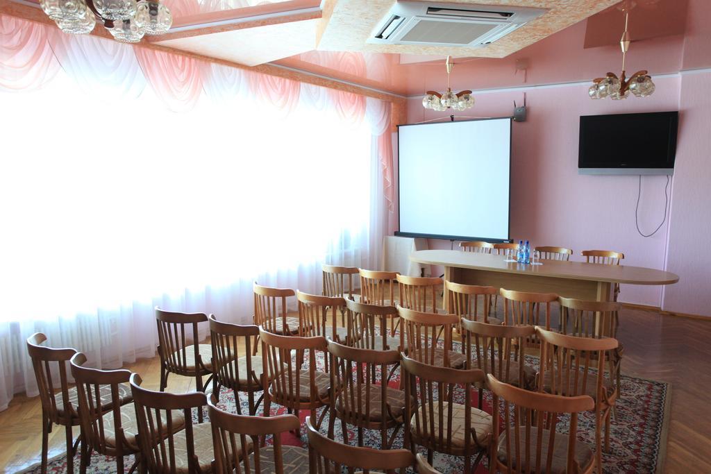 Hotel Vesta Brest Buitenkant foto