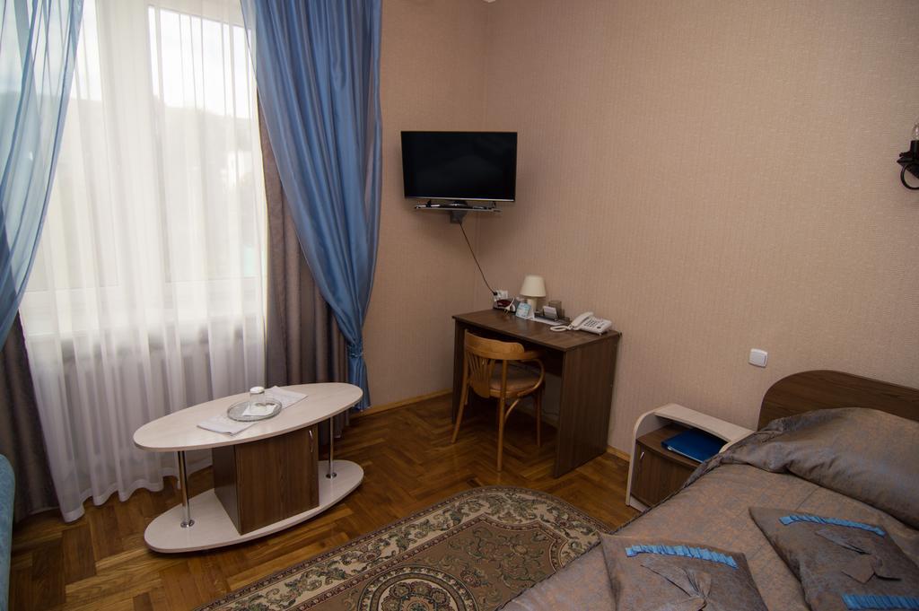 Hotel Vesta Brest Buitenkant foto