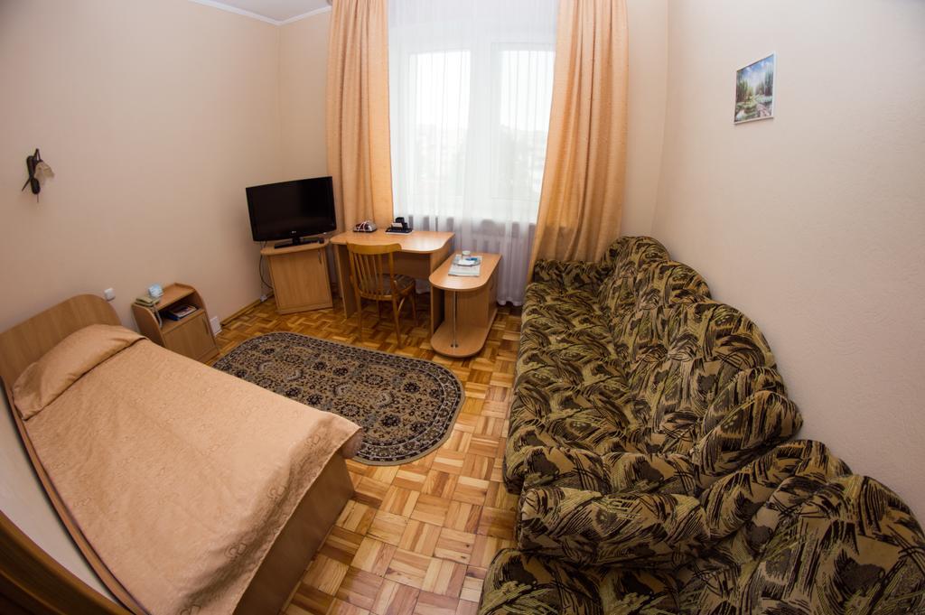 Hotel Vesta Brest Buitenkant foto